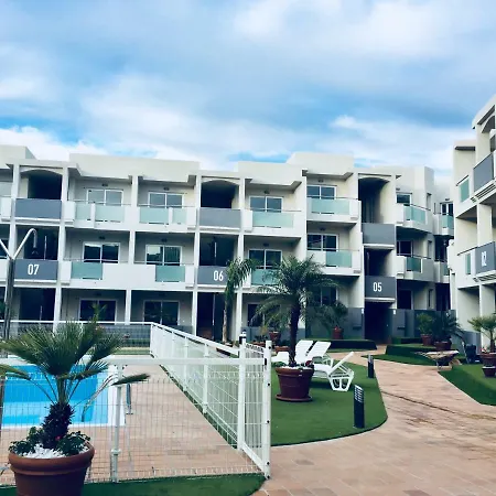 Sun 202 Apartment *
